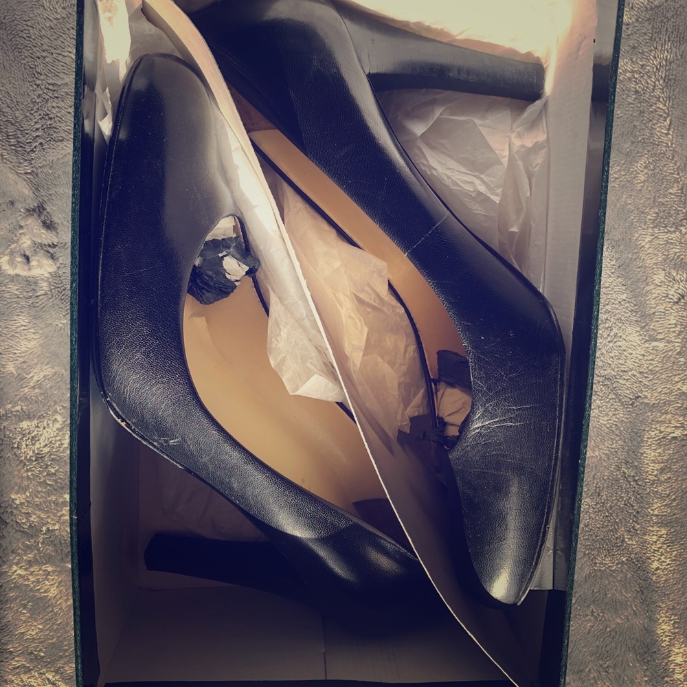 Ralph Lauren Zabrina Pumps in Black Kidskin